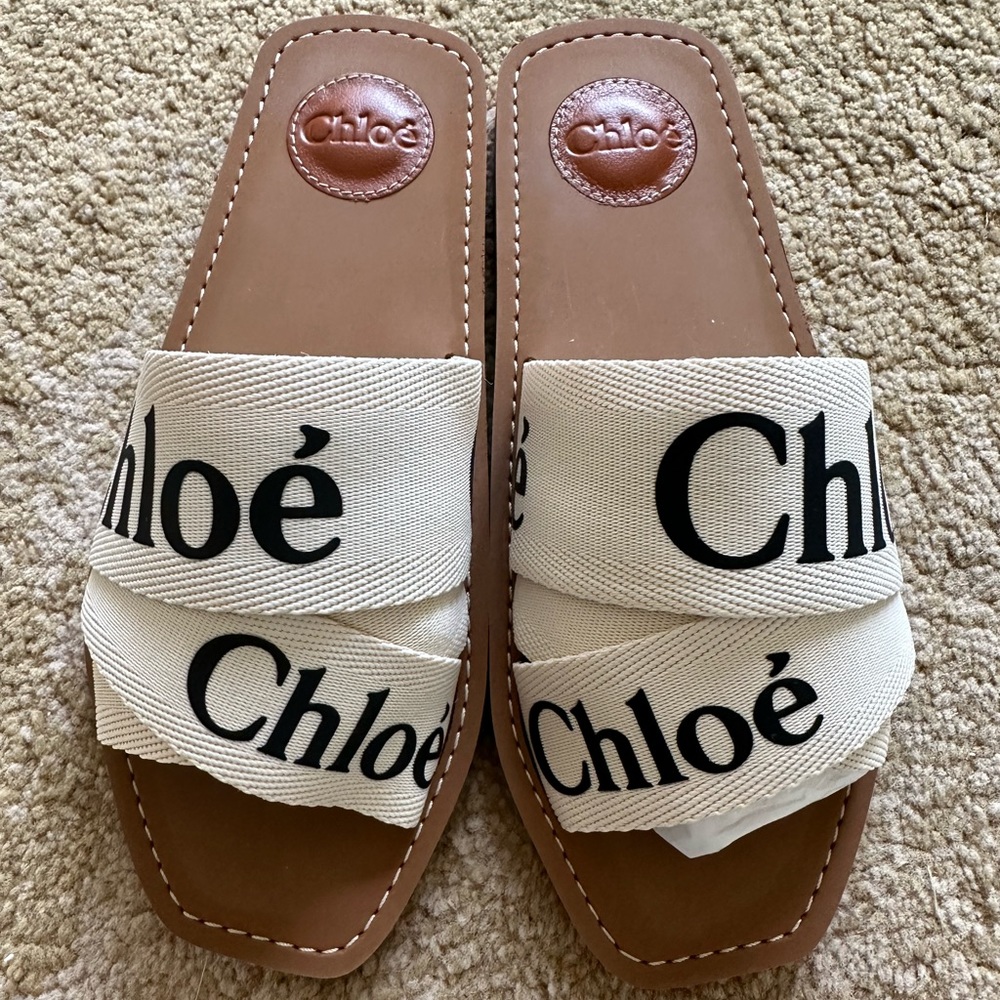 NWT Chloe Woody Sandals